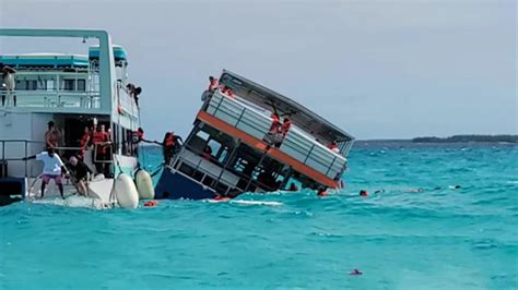 blue lagoon boat sank.